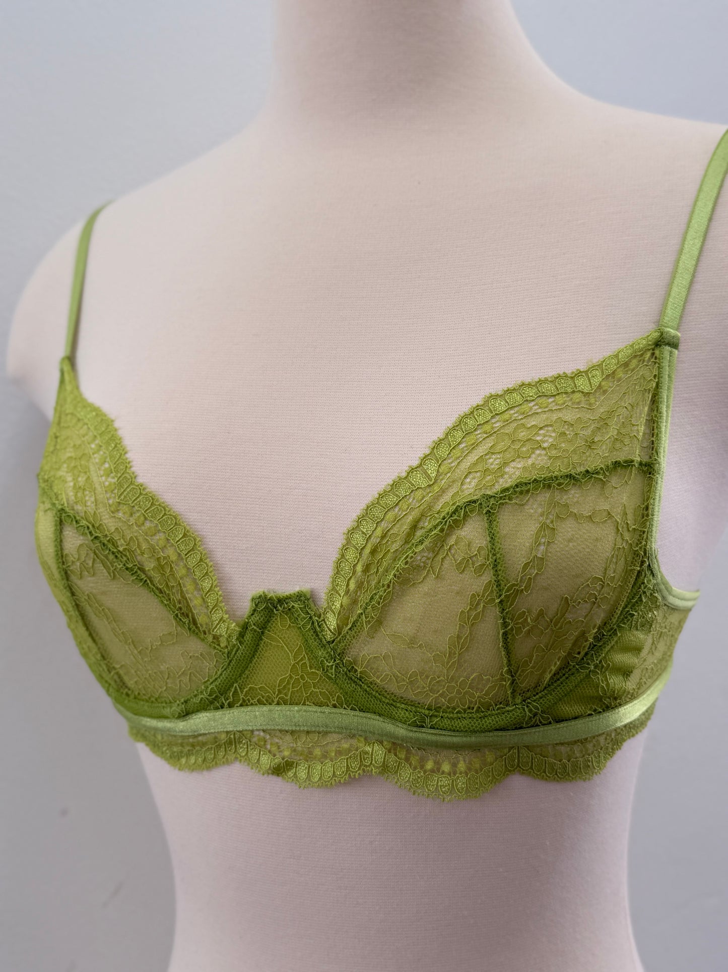 Lime Temptation Lingerie Set
